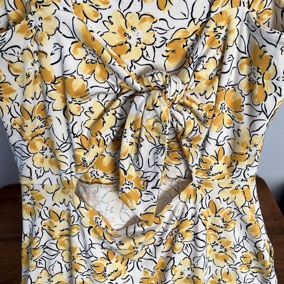 Pact - Reverie Floral Yellow Fit & Flare Tie-Back Dress - Size S - Picture 6 of 8
